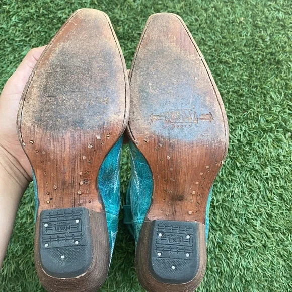 Corral Turquoise Western Boots - Picture 9 of 9